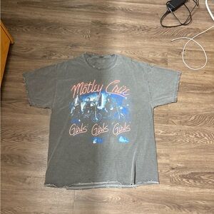 PacSun Gray Motley Crue Graphic Tee